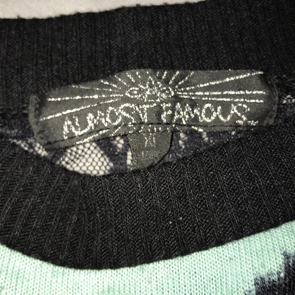Almost Famous Top - Picture 3 of 4